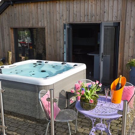 Air Maison - The Cow Shed Wow Factor Countryside Retreat Westbourne  Екстериор снимка