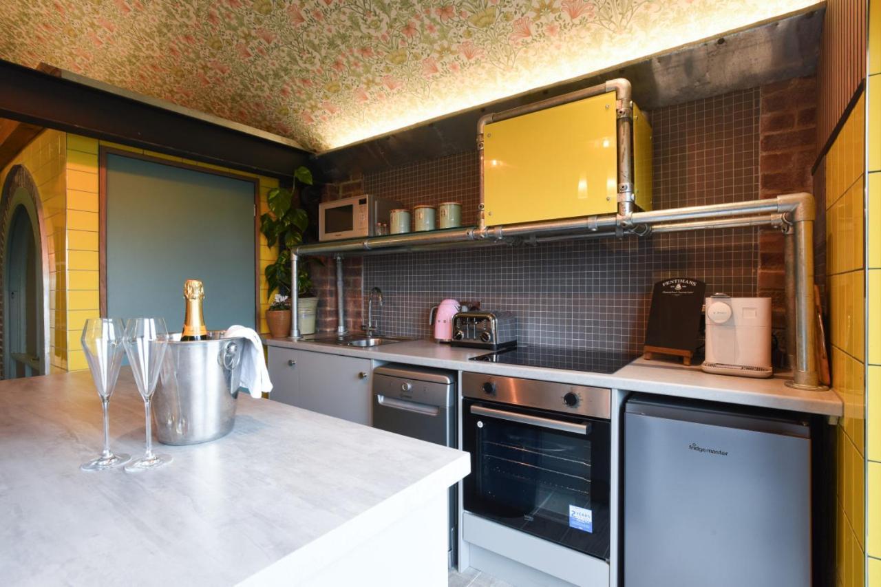 Air Maison - The Cow Shed Wow Factor Countryside Retreat Westbourne  Екстериор снимка